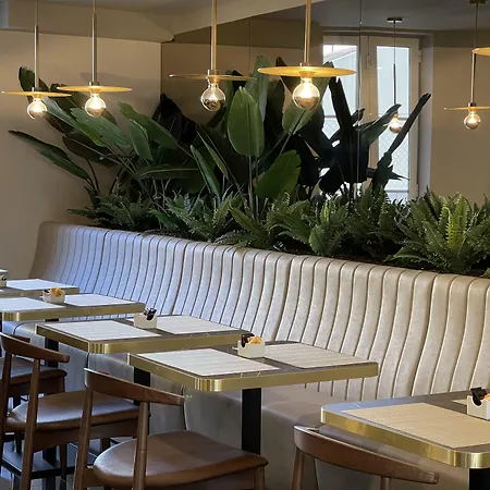 Sete Colinas Szálloda