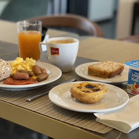 Sete Colinas Szálloda 2*