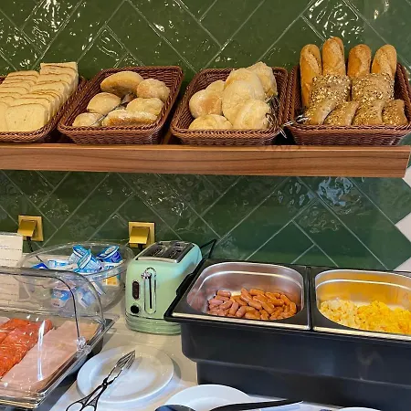 Sete Colinas Hotel 2*