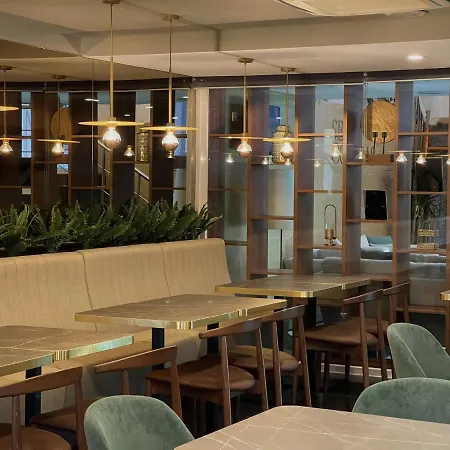 Hotel Sete Colinas