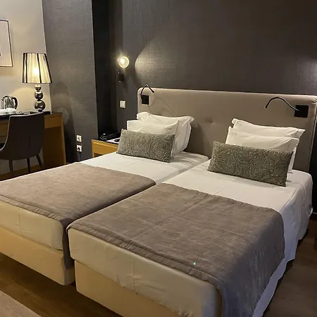 Sete Colinas 2* Lissabon