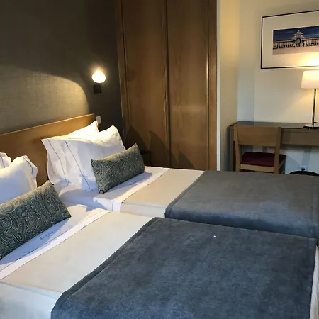 Hotel Sete Colinas Lissabon